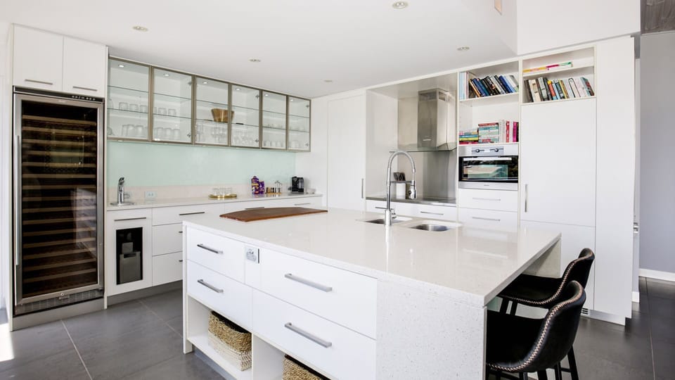 Fantastic chef's kitchen for preparing gourmet meals