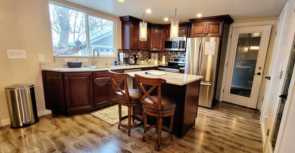 Kitchen with island