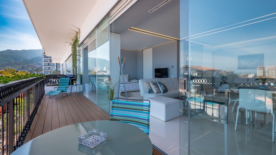 Long private balcony