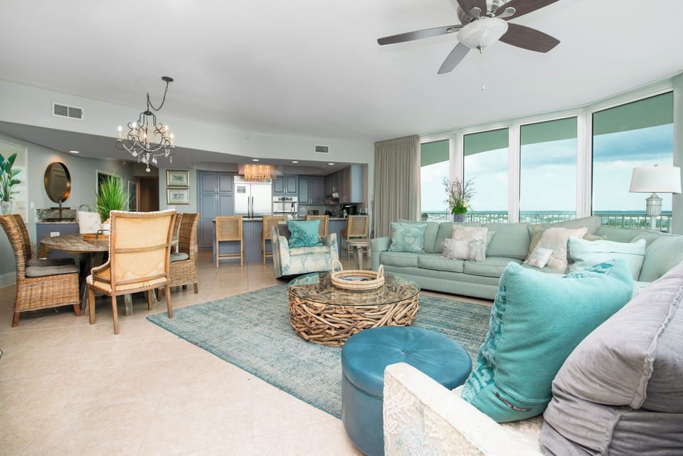 Caribe Resort B1207 Living Room