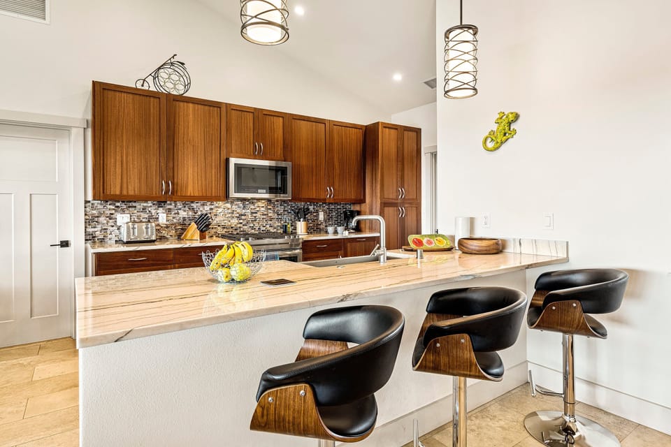 Fully equipped kitchen
