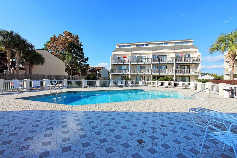 One of the two Pools at Endless Summer