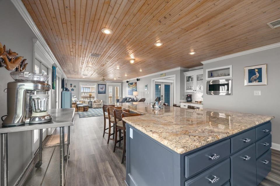 Veronie Villa-Open concept kitchen