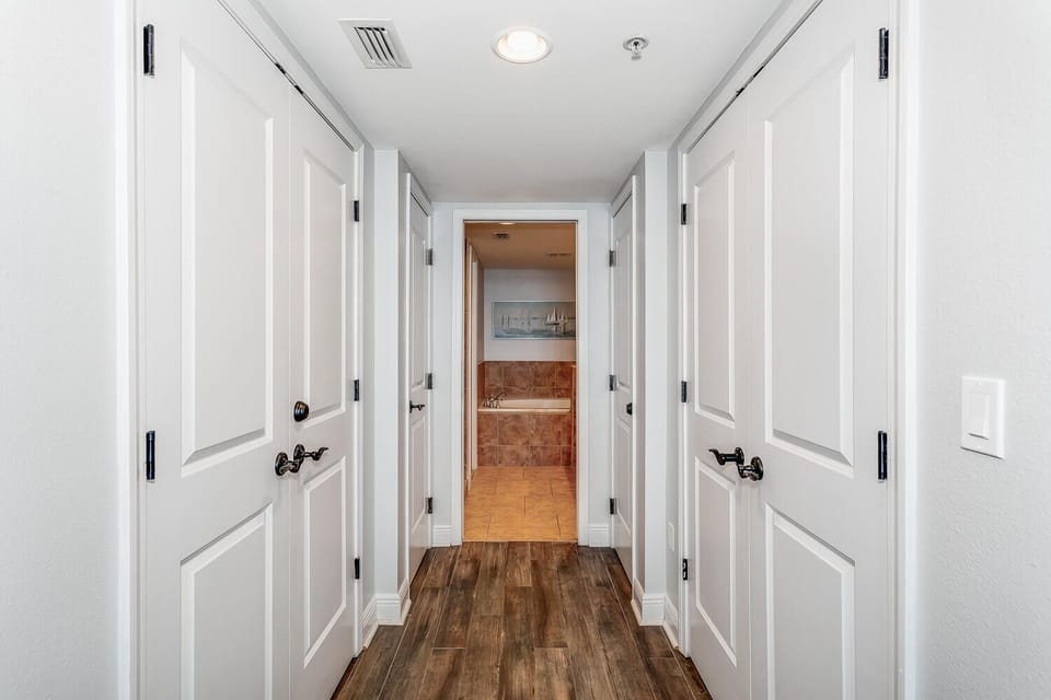 Master bedroom 1.3