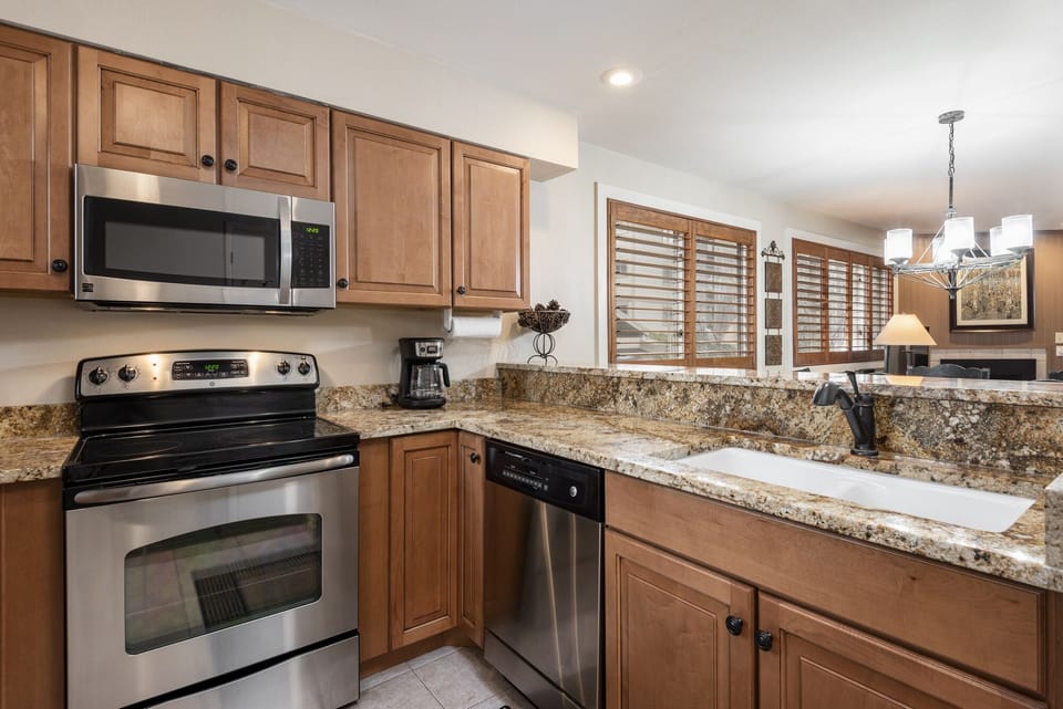 Fully equipped kitchen