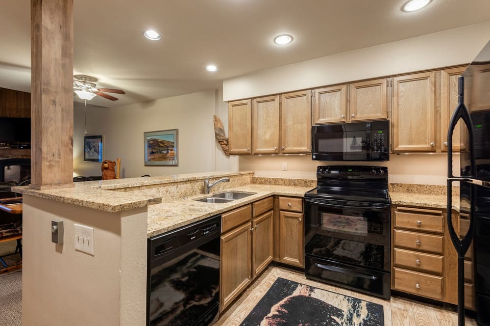 Fully equipped kitchen