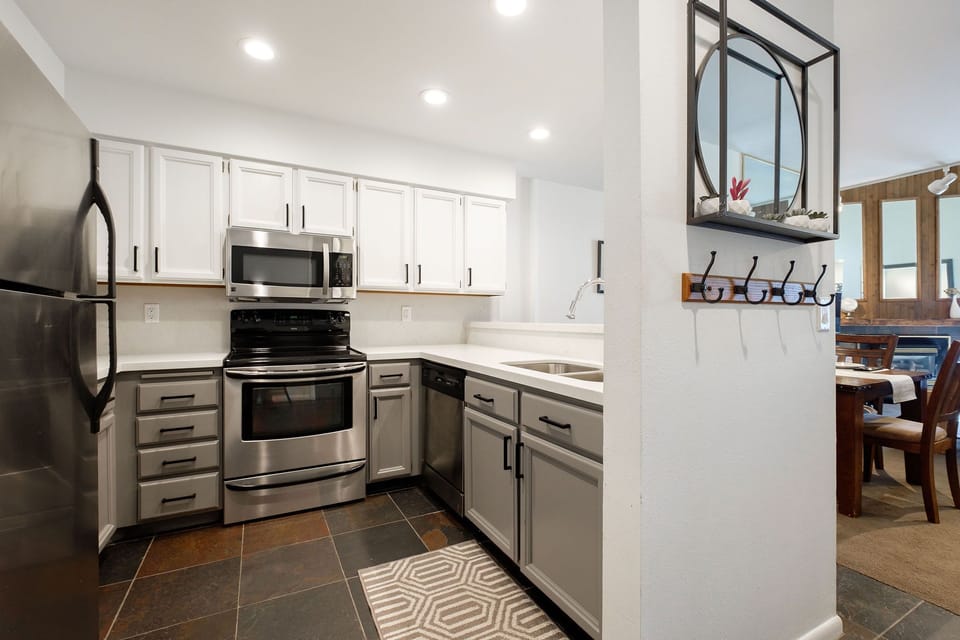Fully equipped kitchen