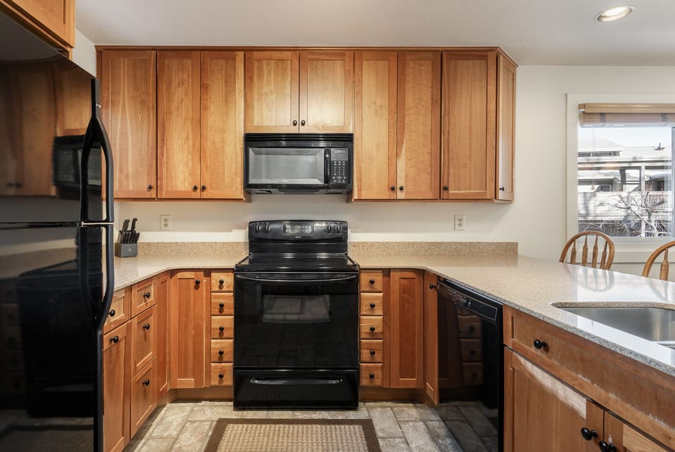 Fully equipped kitchen