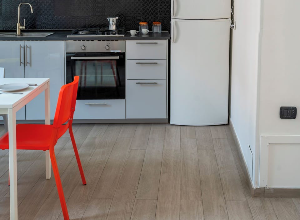 Apartment, 2 Bedrooms, Balcony, City View | Private kitchen | Full-size fridge, microwave, oven, stovetop
