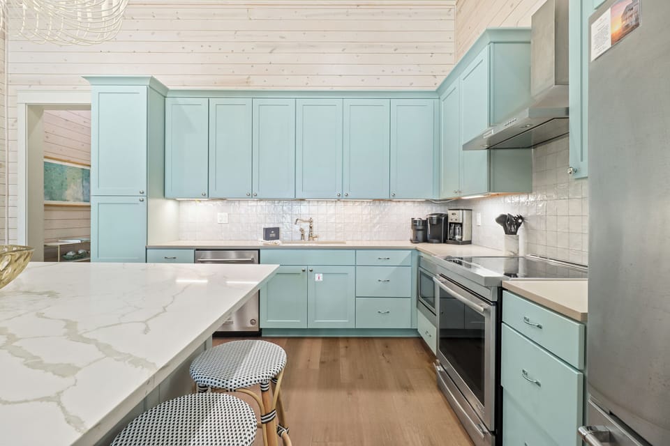 Kitchen, 1st Floor