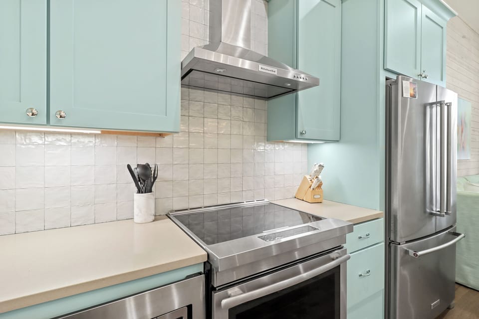Kitchen, 1st Floor