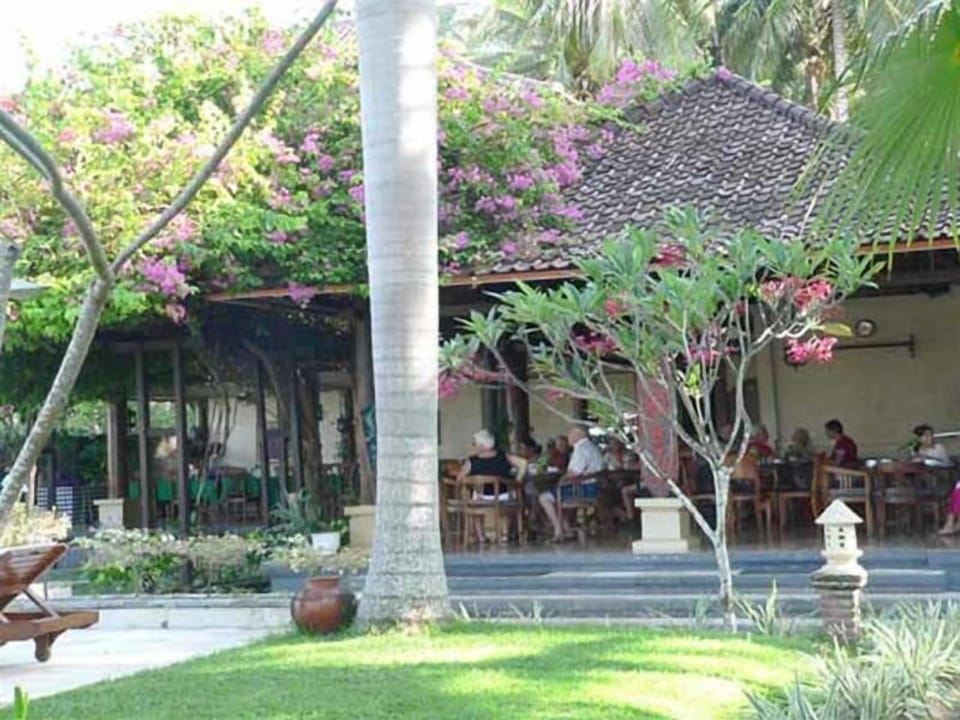 Puri Saron Senggigi Beach Hotel Hotel in Batu Layar
