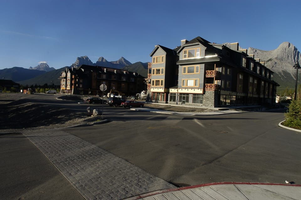 Canmore Crossing