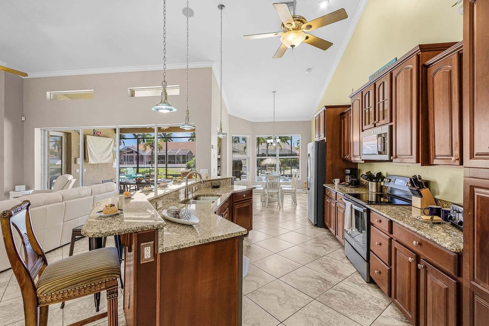 Private kitchen