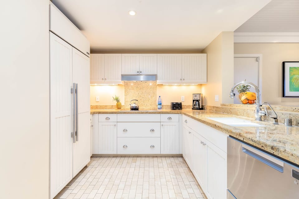 Cook up your favorite meals in this bright, well-equipped kitchen.