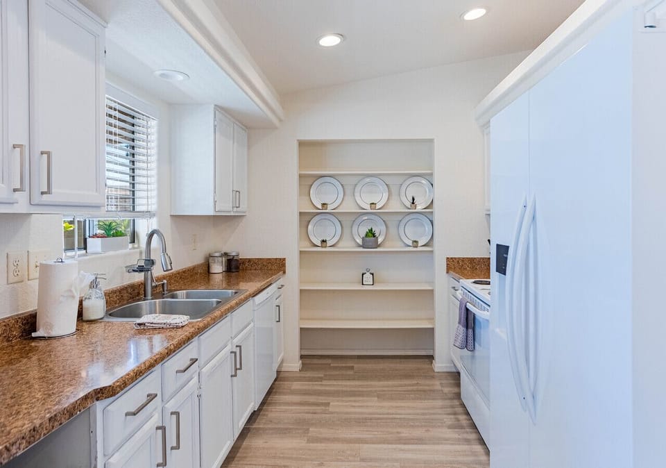 Fully stocked kitchen.
