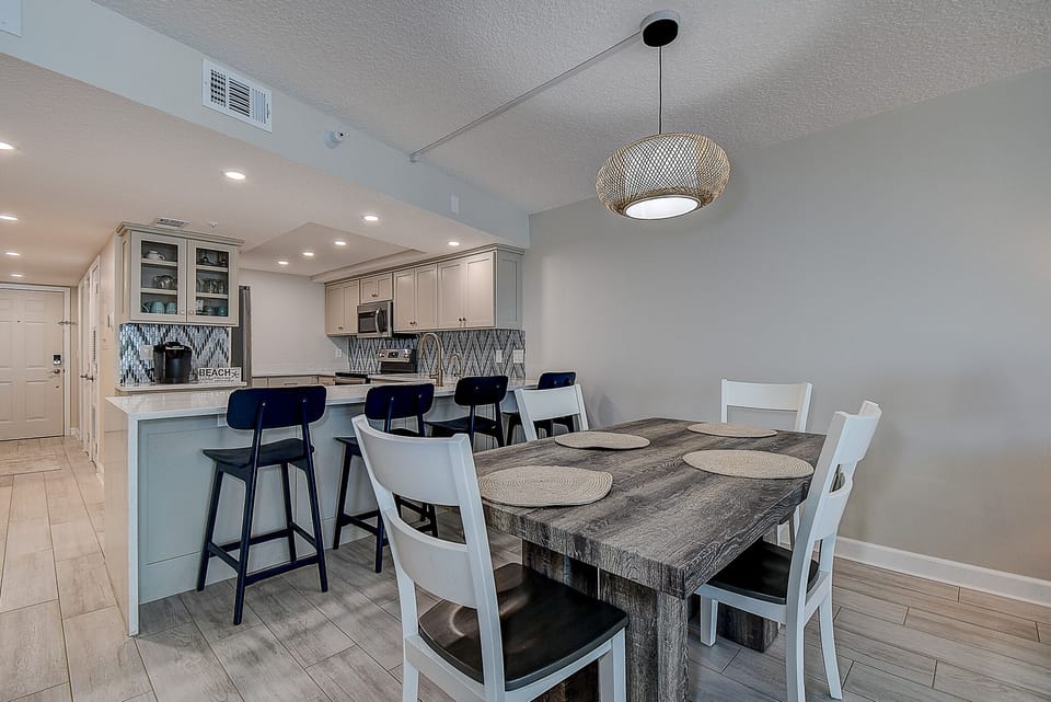 Room for family dinner or games