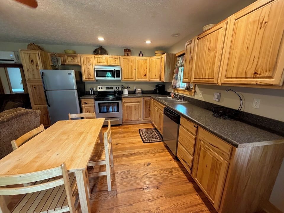 Kitchen and dining area