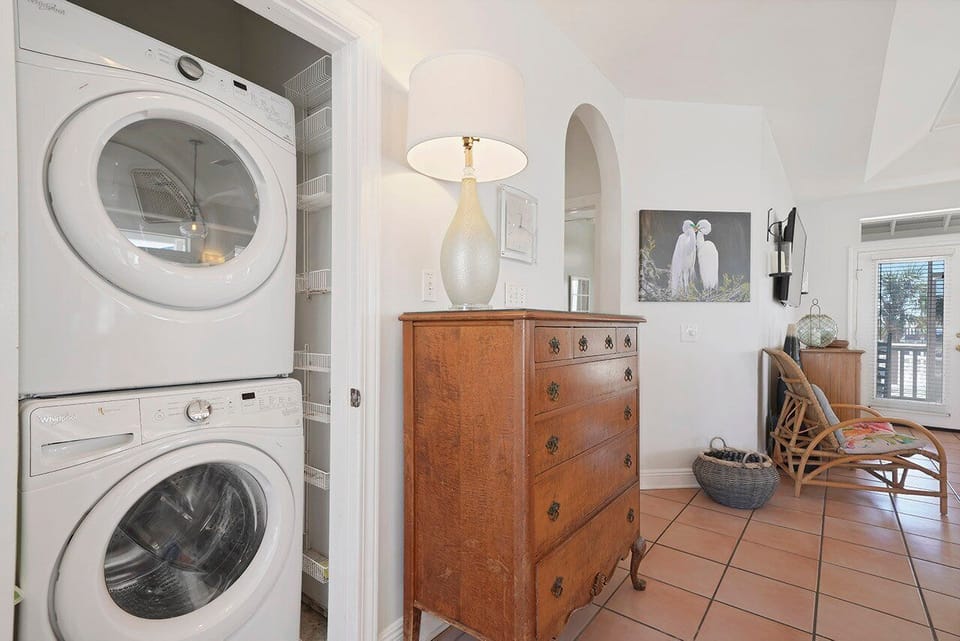 Endless Summer - Miramar Beach - Washer & Dryer