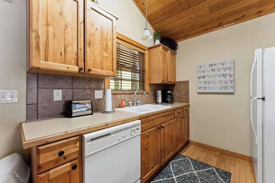 Fully stocked kitchen
