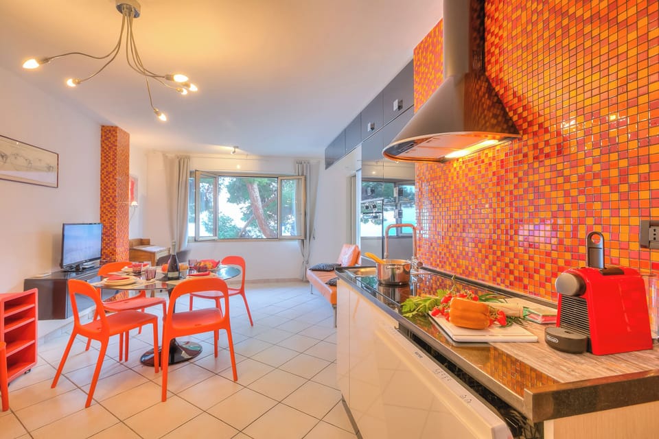 Standard Apartment, Multiple Bedrooms, Sea Facing (Il Suono del Mare - Sea Front) | Private kitchen | Fridge, oven, stovetop, dishwasher