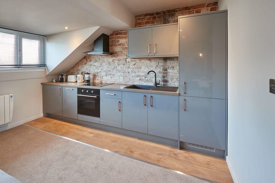 Wicket View, Scarborough - Host & Stay