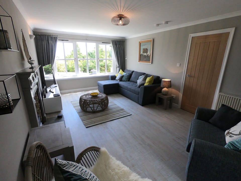 05565a2e-494a-48f6-8f14-7eaa4b43d2a4