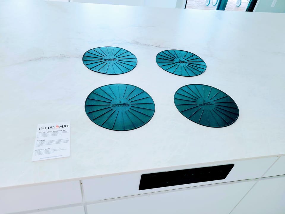 Invisacook Cooktop (black removable mats must be used for cooking)