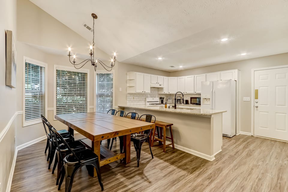 Kitching and dining room