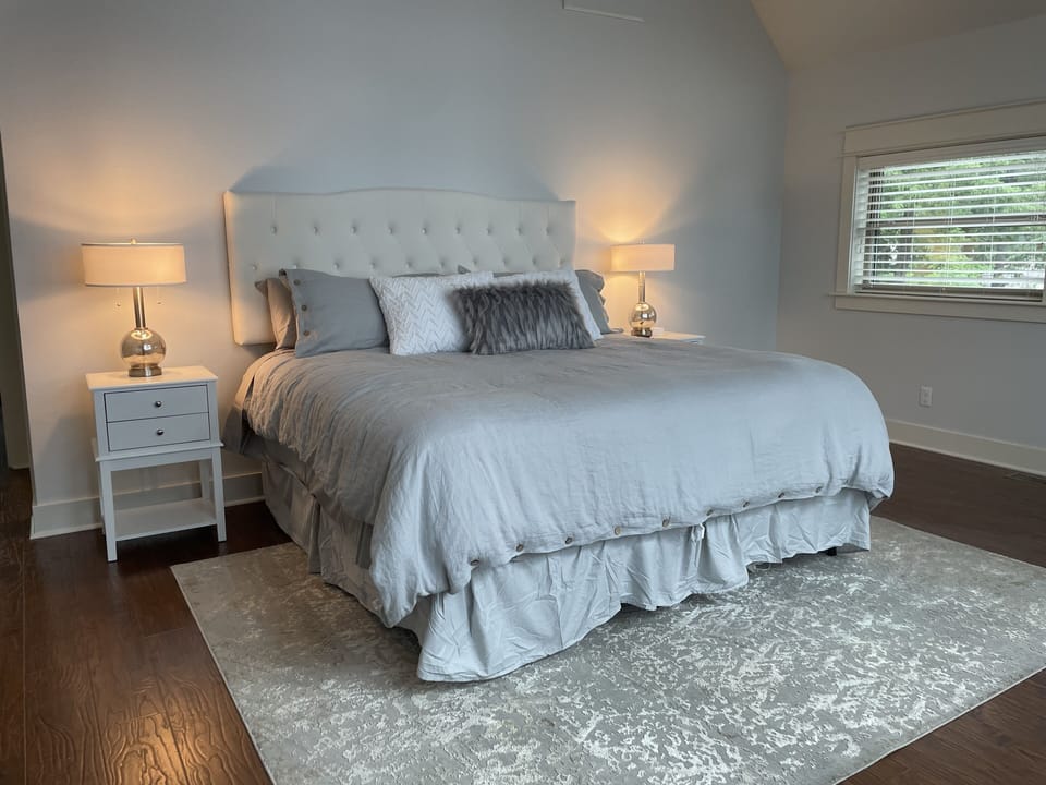 King size master with private bath