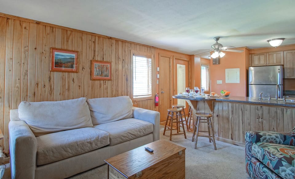 Another view of living room/kitchen