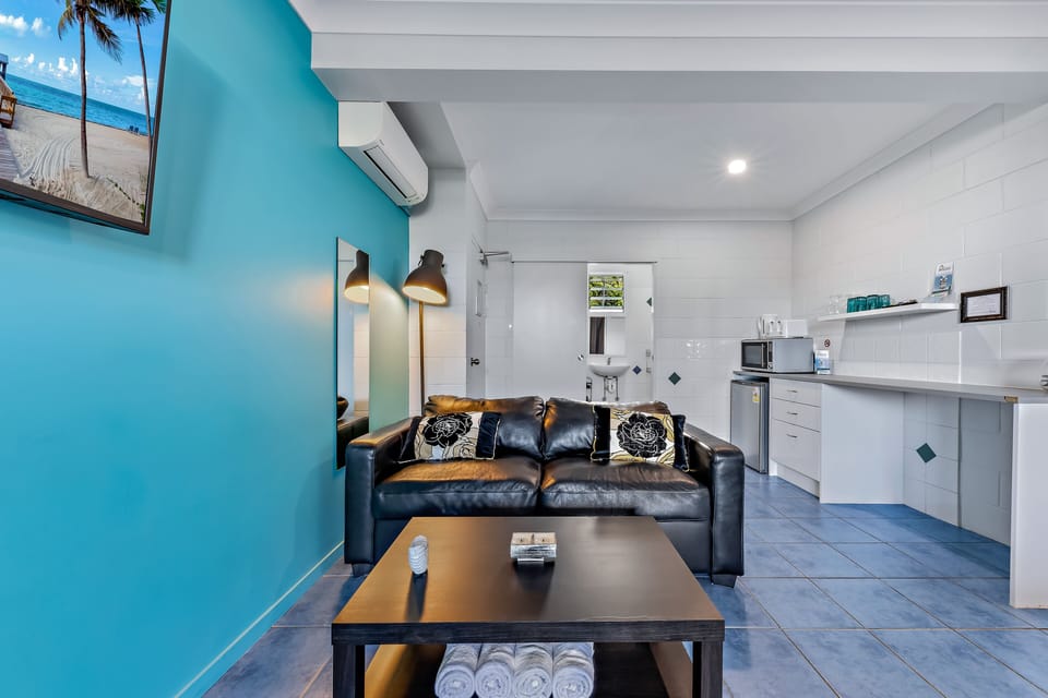 Classic Apartment, 1 Bedroom, Balcony, City View | 1 bedroom, individually decorated, individually furnished