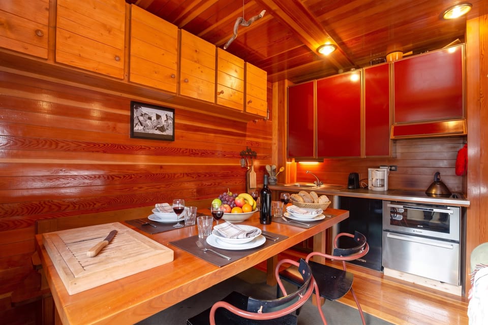 Kitchen and dining area