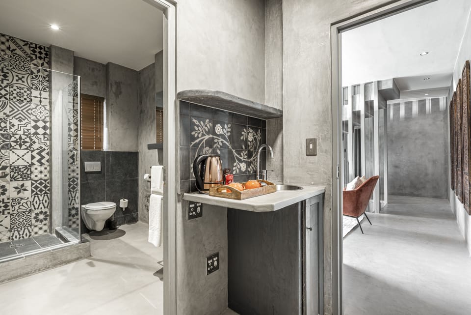 Deluxe Room | In-room safe, free WiFi, bed sheets