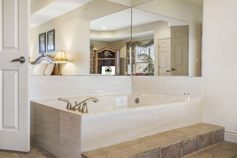 Jetted Tub