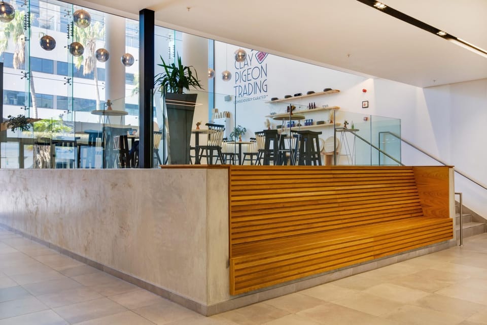 Luxury De Waterkant Loft Retreat 23