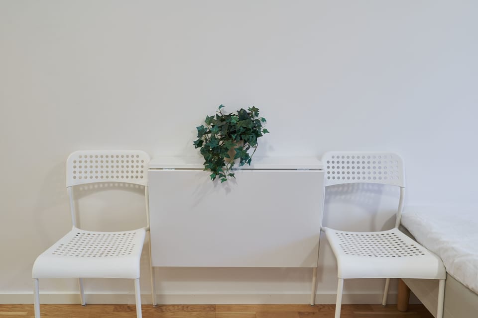 Studio, 2 Twin Beds | Room amenity