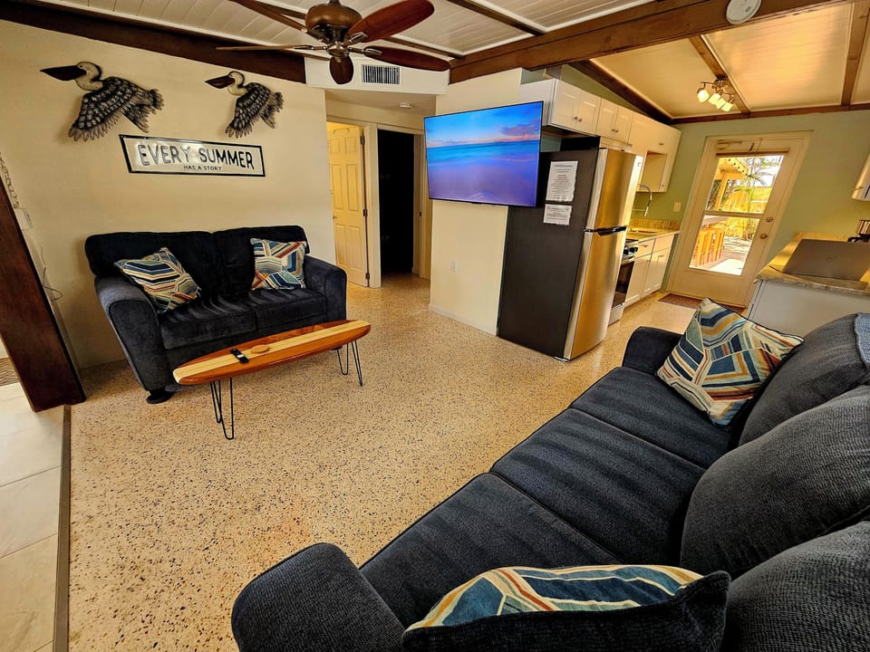 Right side of duplex