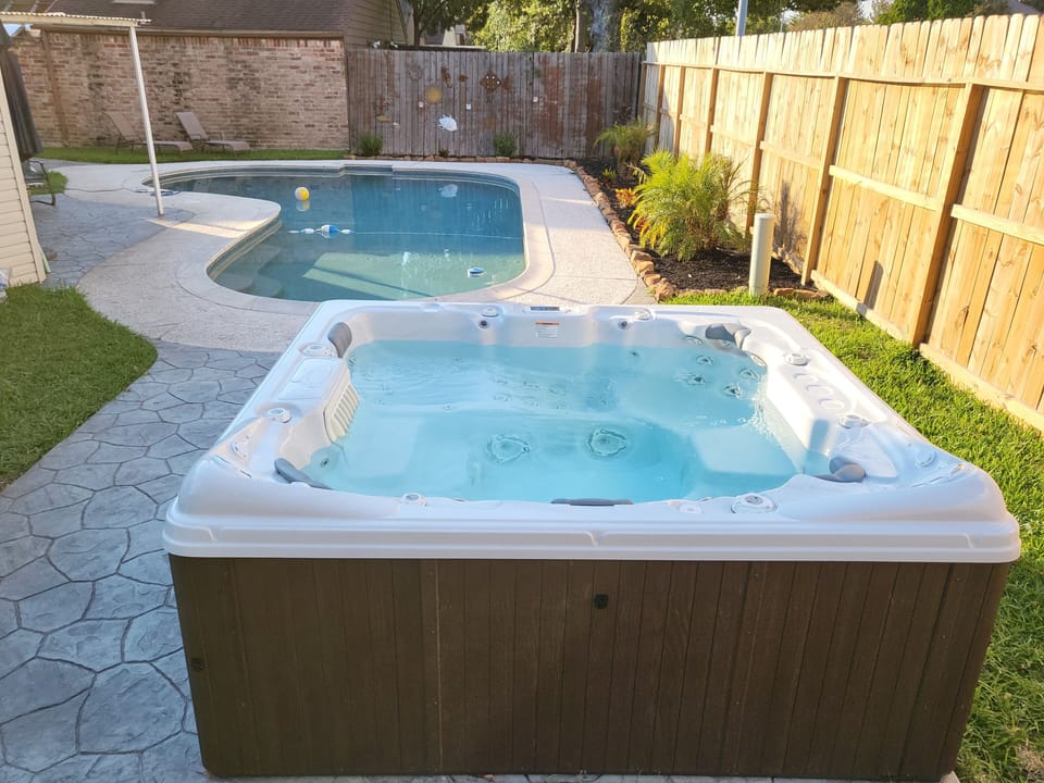 Private Jacuzzi and Pool Side by Side right in your backyard