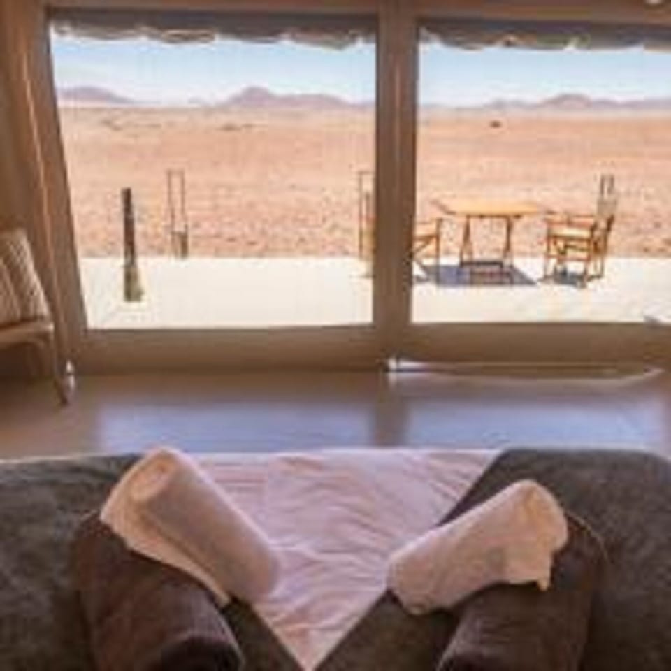 Standard Double or Twin Room | Living area