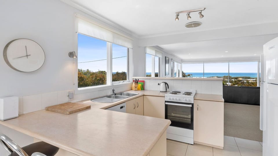 The upscale full kitchen is also just nearby with its modern tools and equipment