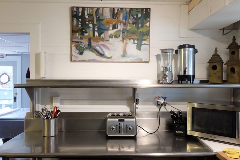 Kitchen 
microwave, toaster, 20 cup coffee urn, blender, crockpot utensils