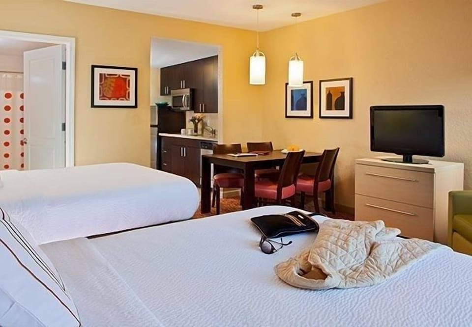 Studio, 2 Queen Beds | Premium bedding, in-room safe, desk, laptop workspace