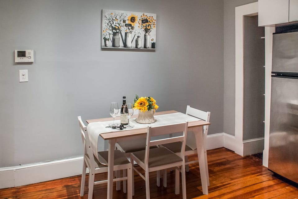 Beautiful dining are with 4-person seating
