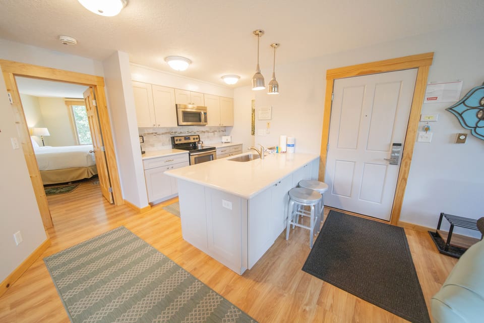 Countertop seating
