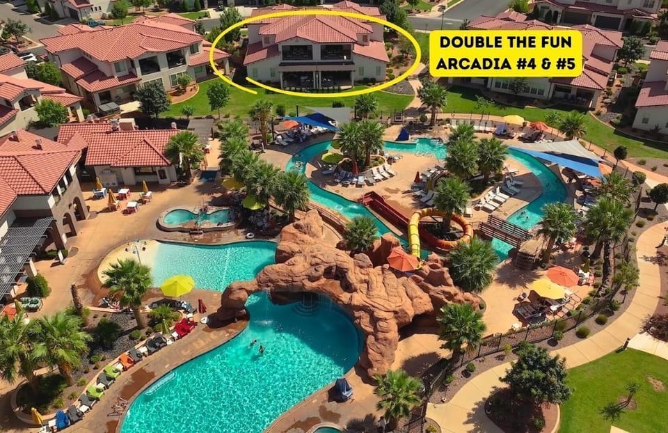 Sleep 40 in these beautiful poolside Arcadia villas and be just STEPS from the pool!