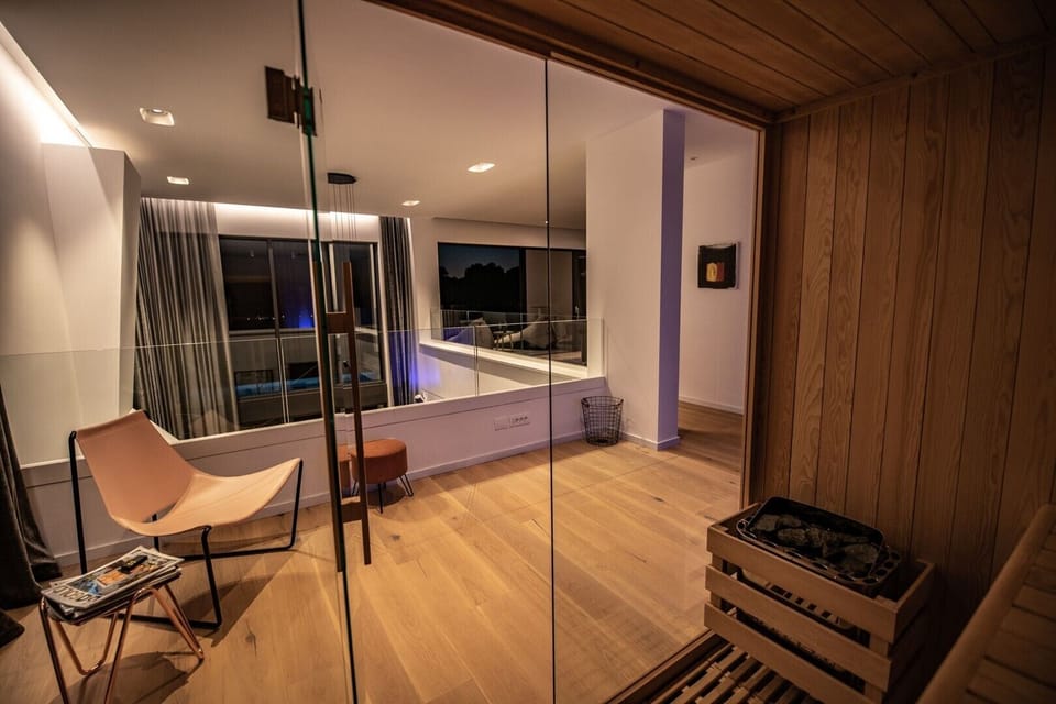 A private sauna and a place to sit and rest in the luxury villa for rent and vacation Pula Deluxe in Pula