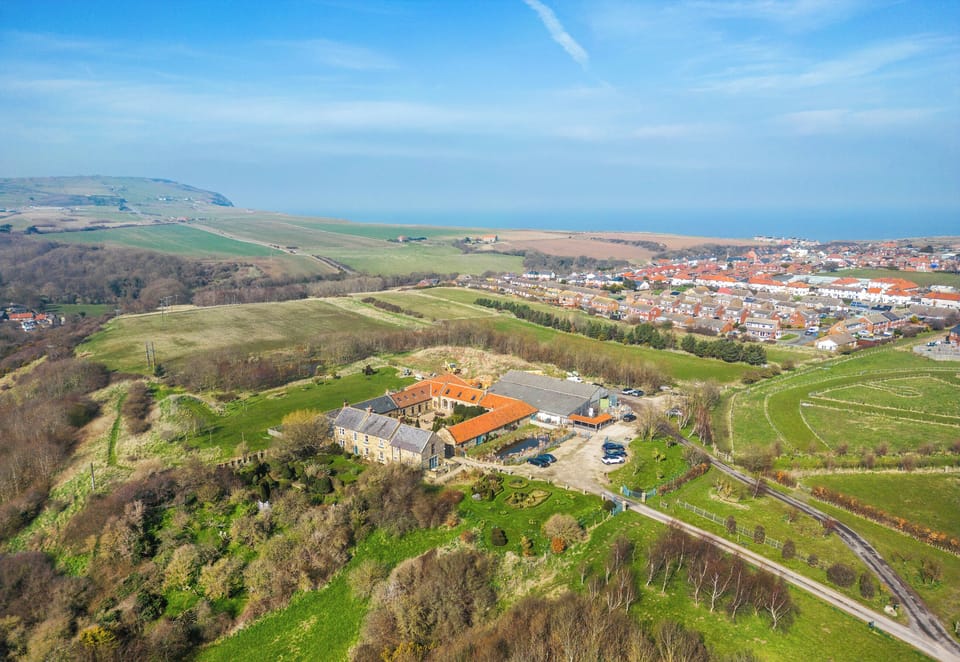 Setting | Seaton Court - Seaton Hall, Staithes