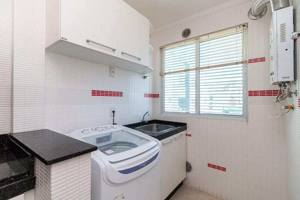 Apartment, 3 Bedrooms | Private kitchen
