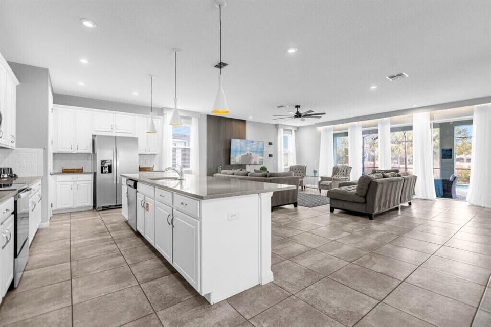 8901CarolineBayCourt(8)